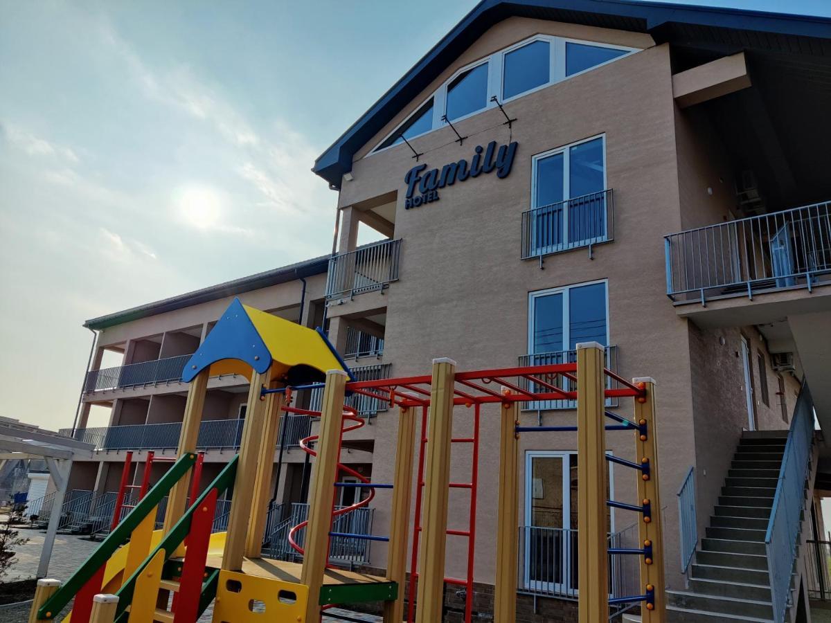 Family Hotel Gribovka Exterior photo